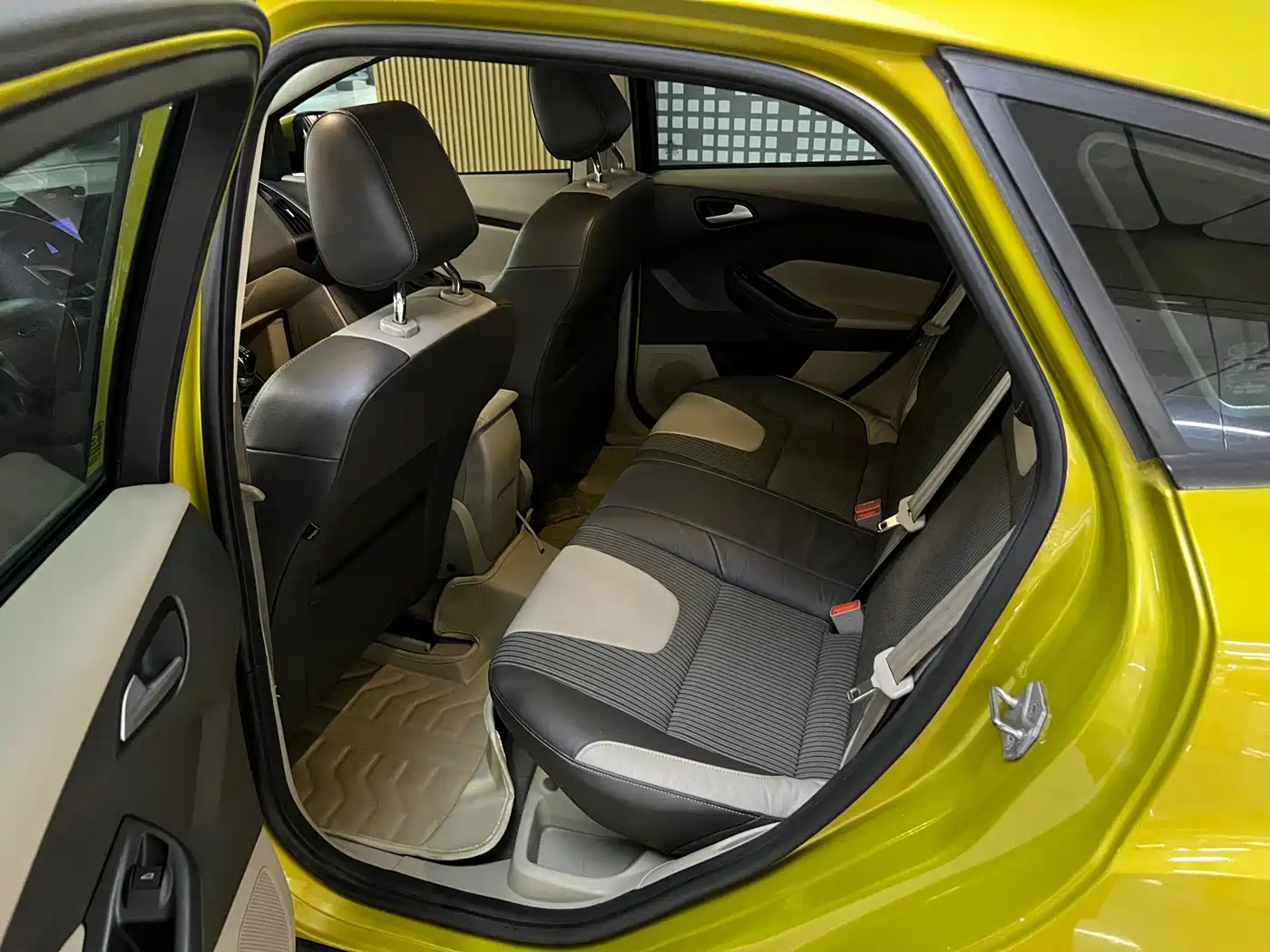 Ford Focus 2012 2012 Hatchback 1.6L Manual Trend