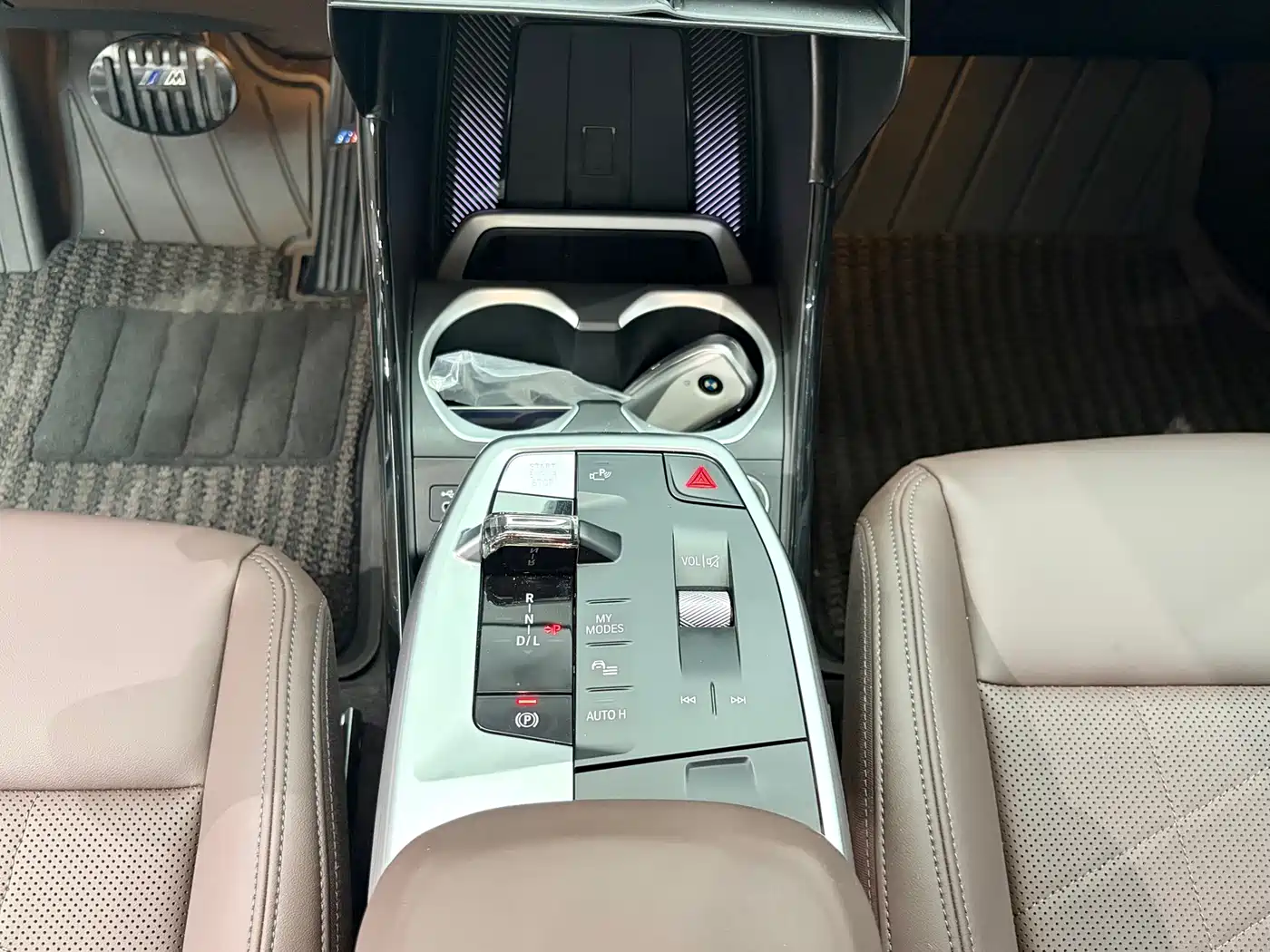 BMW X1 2024 sDrive25Li X Design Package фото 13
