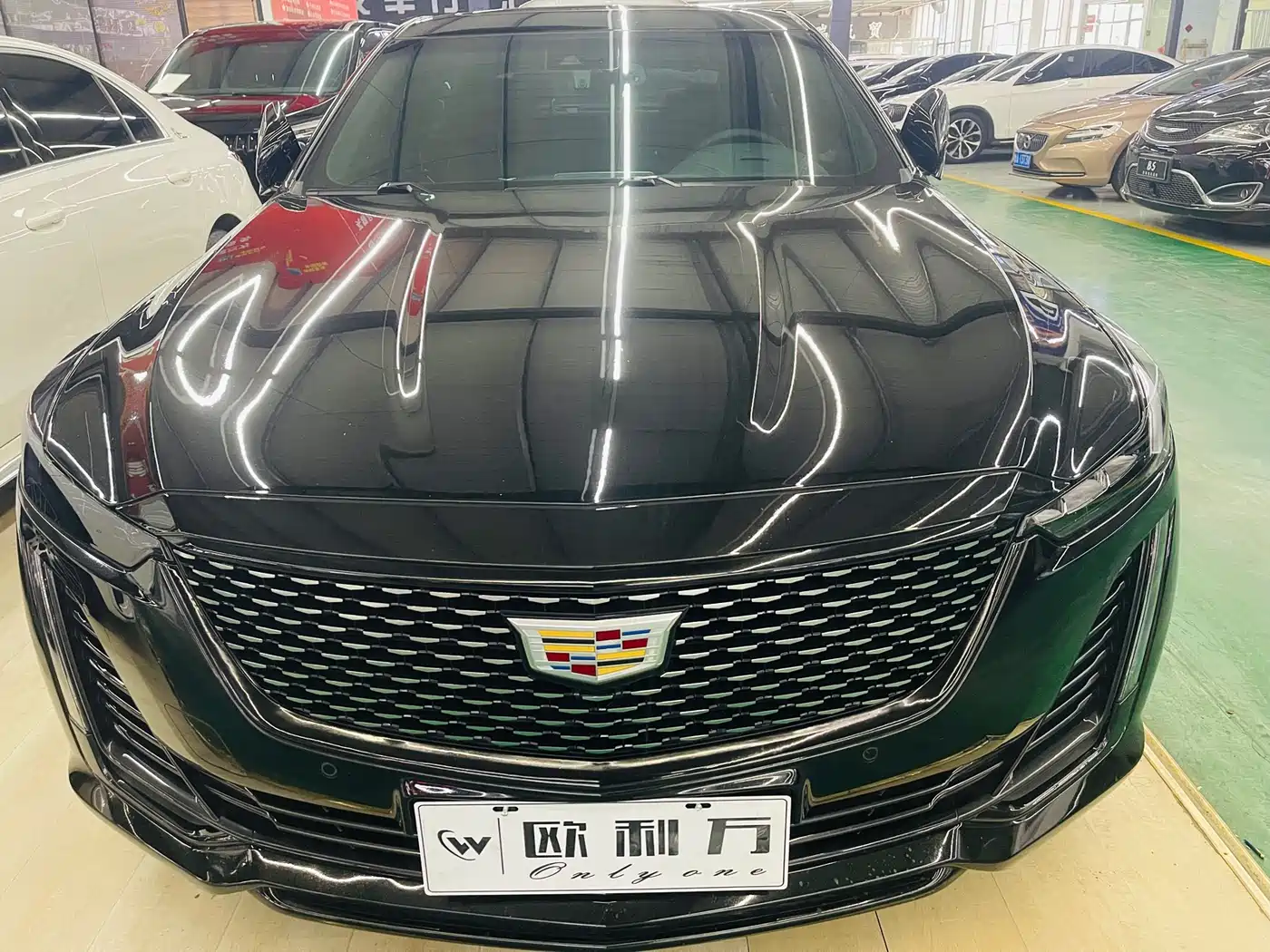 Cadillac CT5 2023 28T Luxury Style (Standard Edition)