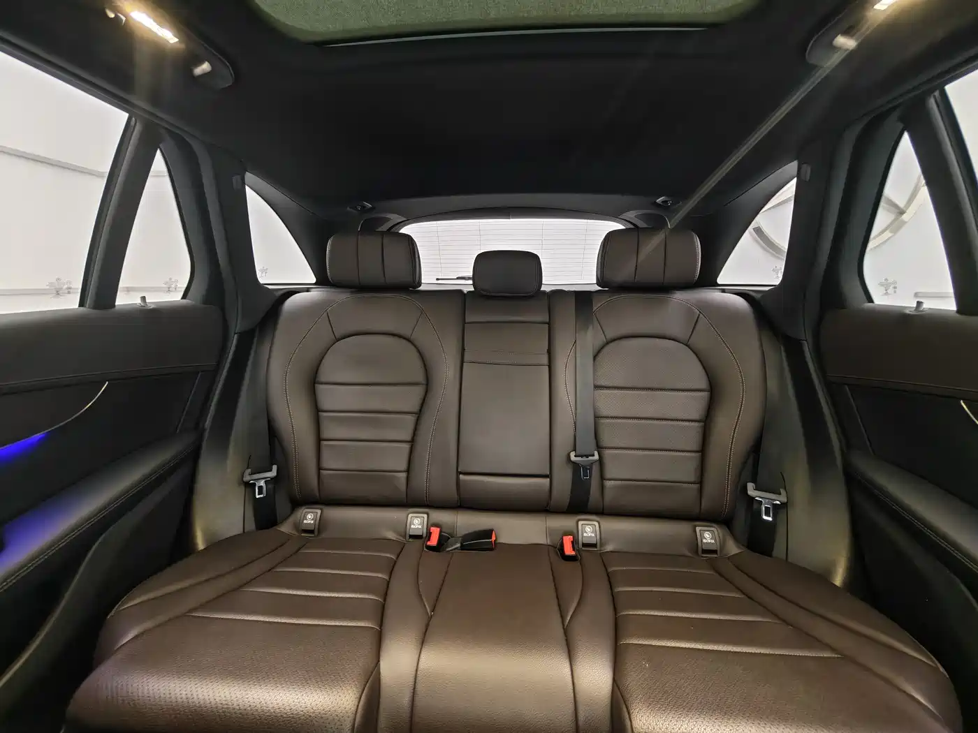 Mercedes-Benz GLC 2022 Model GLC 260 L 4MATIC Luxury Edition фото 12