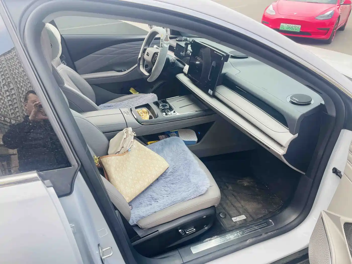 GEELY GALAXY GALAXY SPARKLE 8