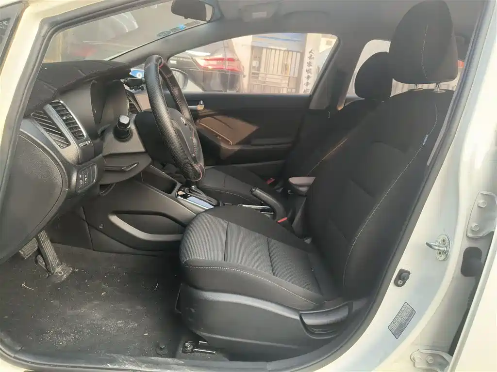 Kia K3 2016 1.6L Automatic GL фото 12