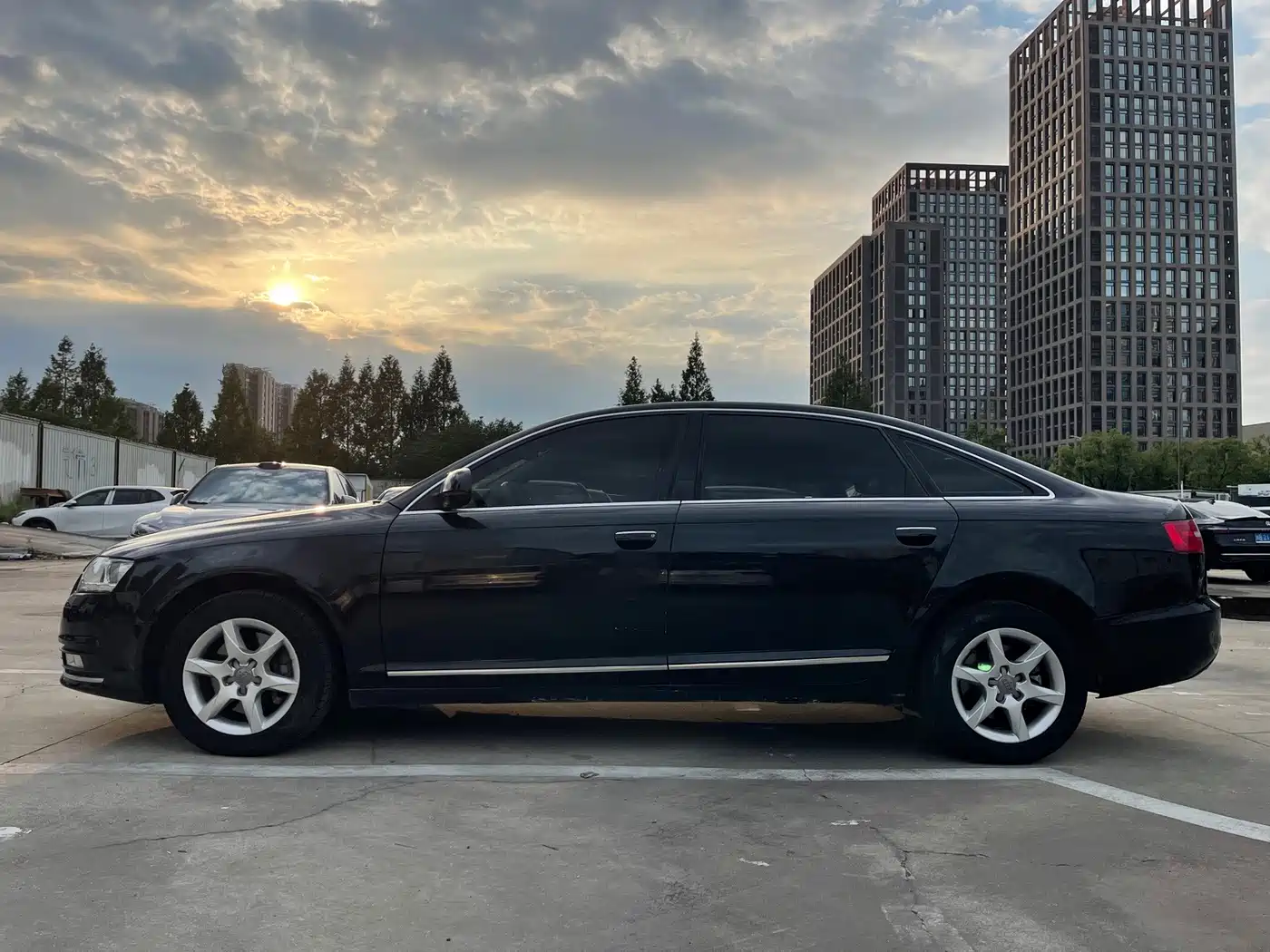 Photo 11 - Audi A6L