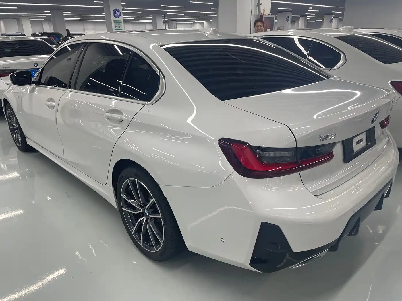 BMW 3-SERIES