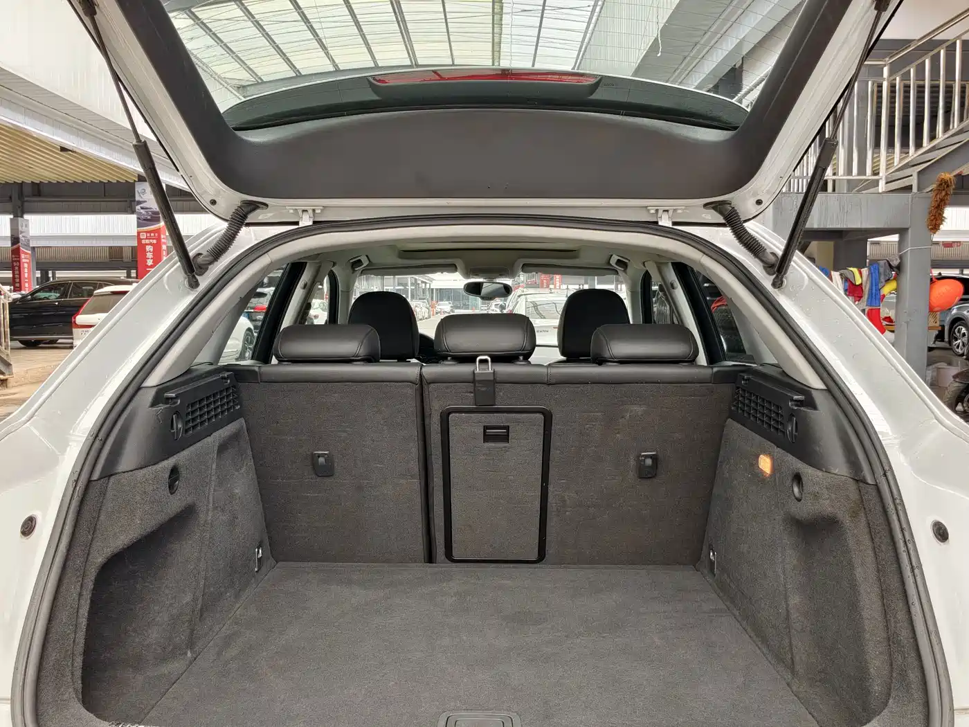 Фото 17 - Audi Q3