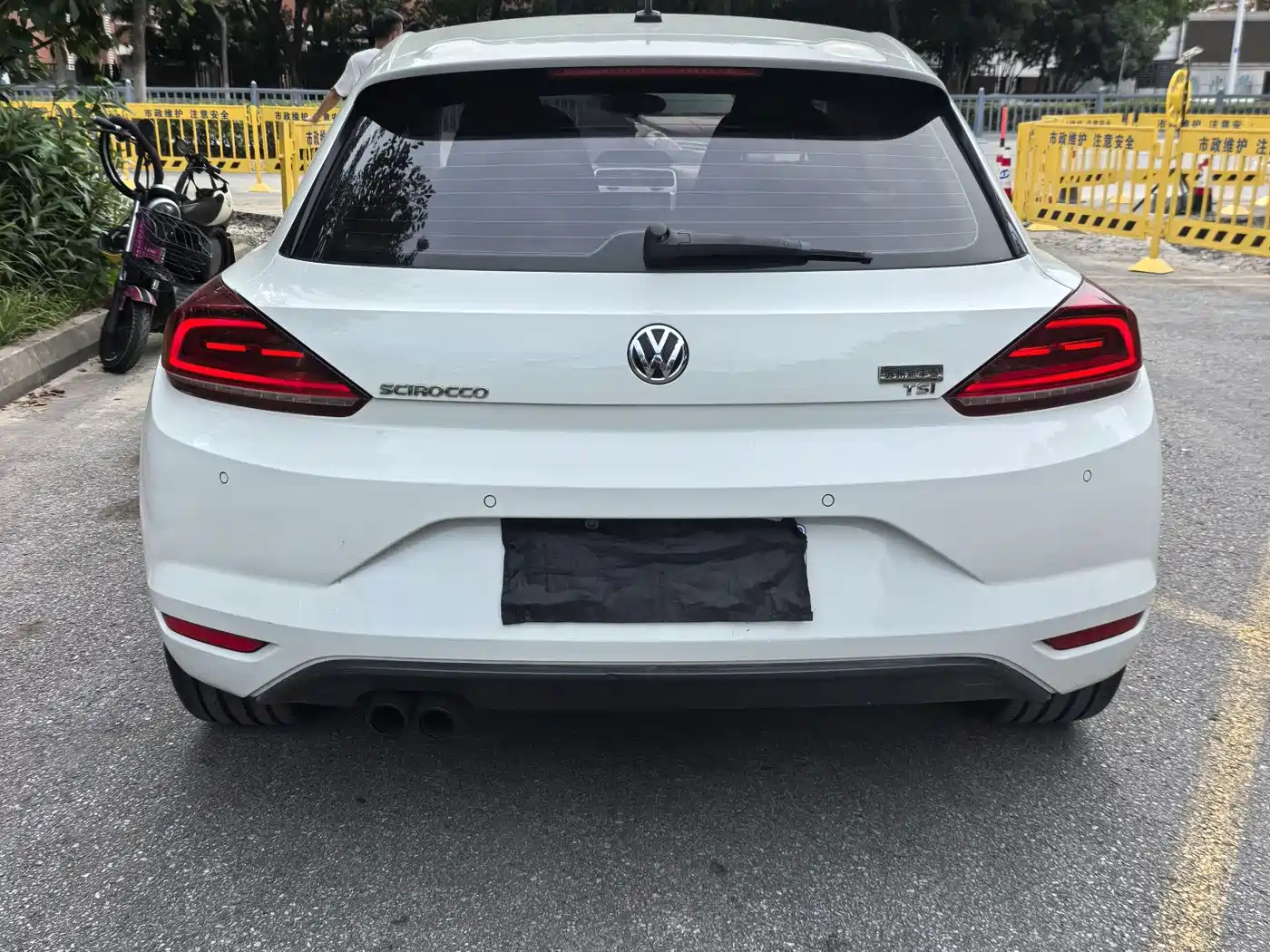 صورة 10 - Volkswagen Scirocco