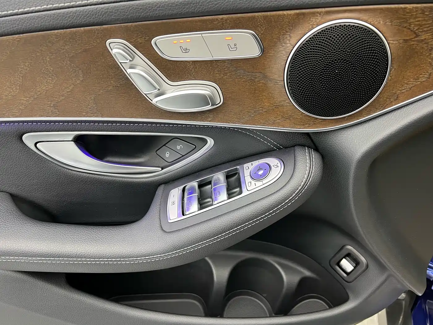 Mercedes-Benz GLC 2020 Facelift GLC 260 L 4MATIC Luxury фото 5