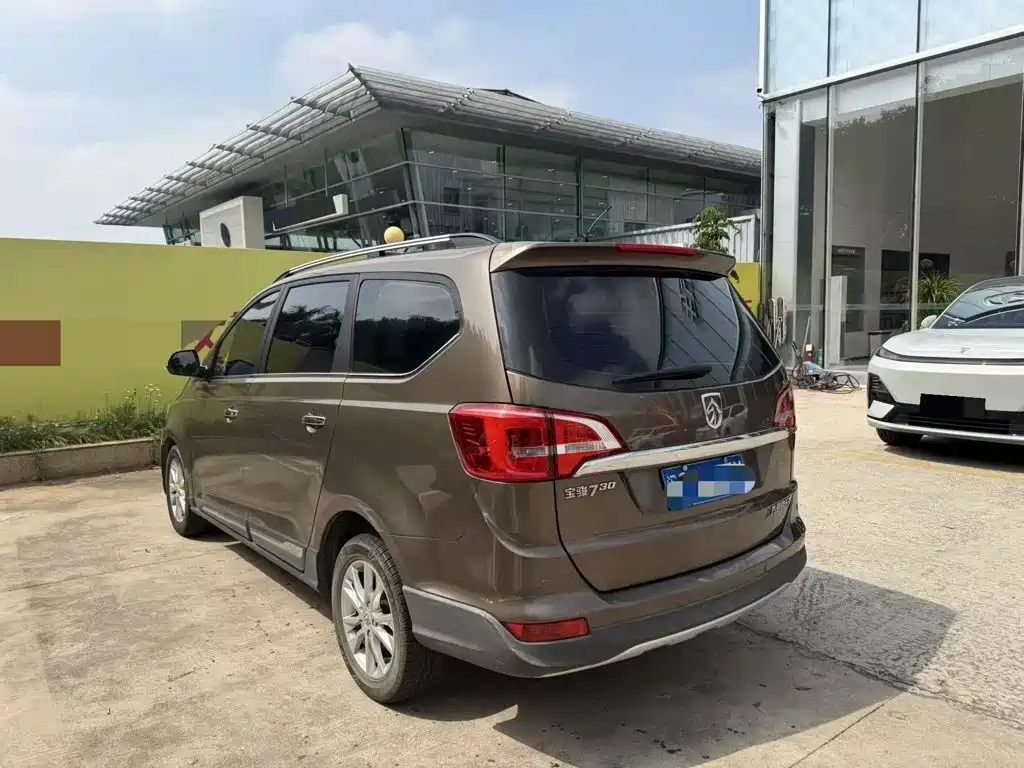 Фото 3 - Baojun 730