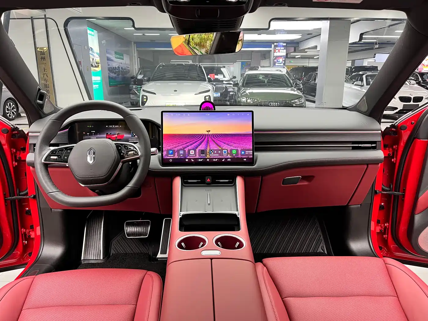 AITO Wenjie AITO M5 2025 Extended Range Ultra AWD фото 5