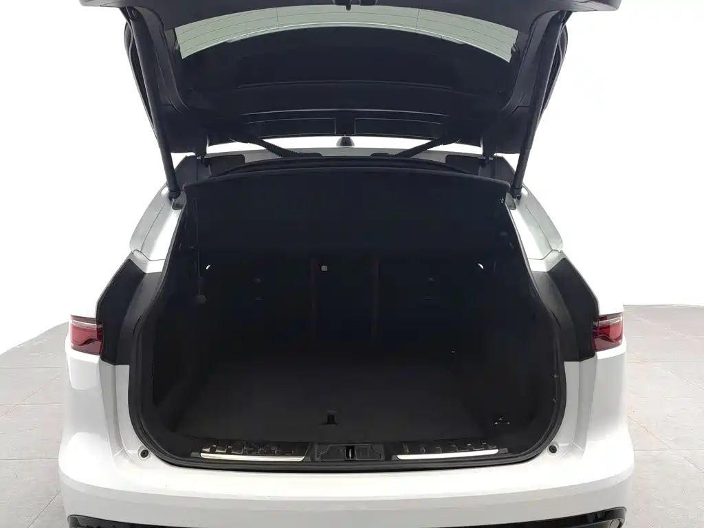 Jaguar F-PACE 2024 2024 P250 R-Dynamic S