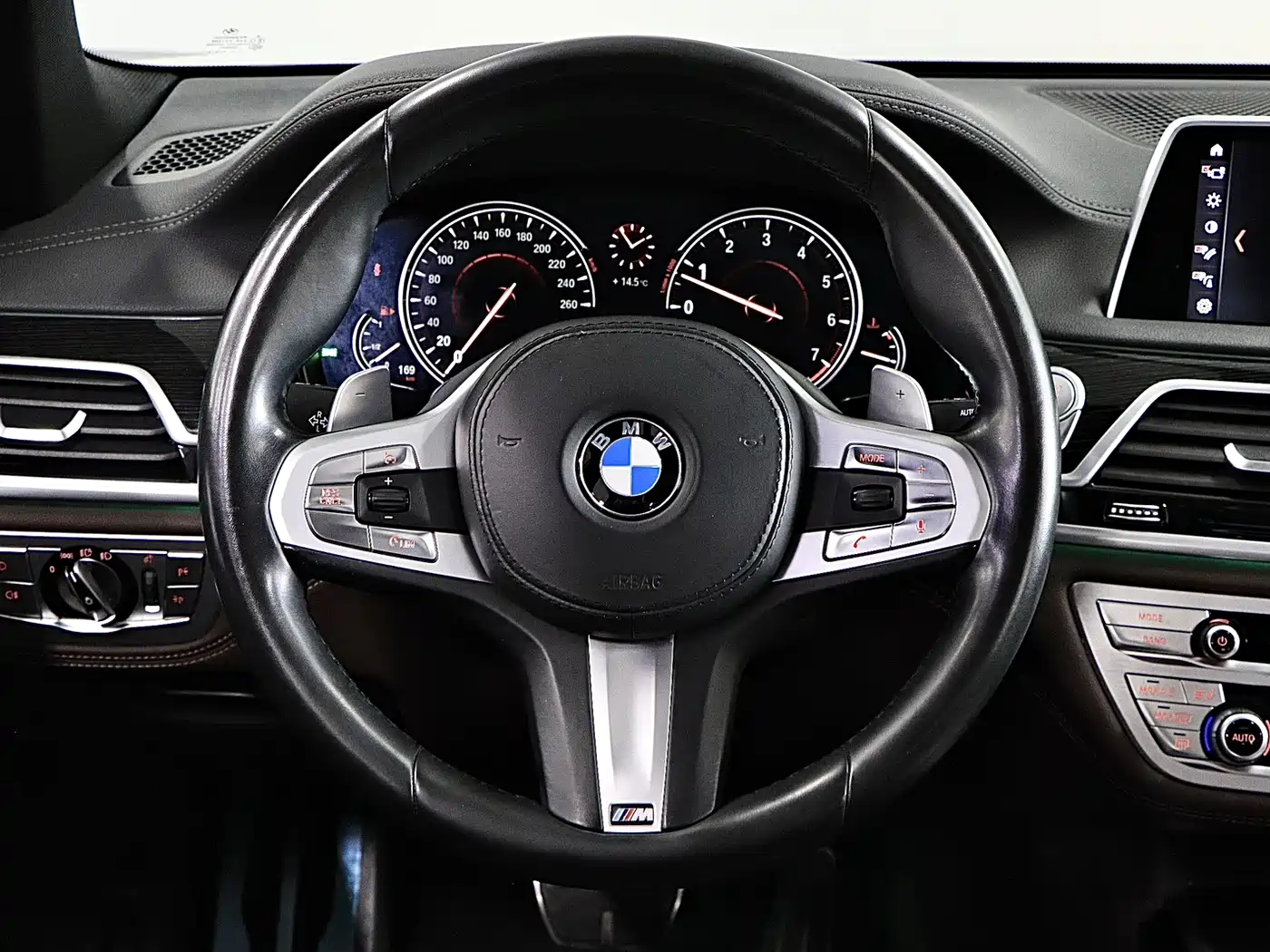 BMW 7 Series 2018 730Li Leading Type M Sport Package фото 10