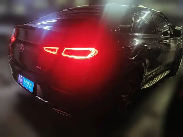 Mercedes-Benz GLE Coupe 2020 GLE 450 4MATIC Coupe SUV Luxury — фото 2