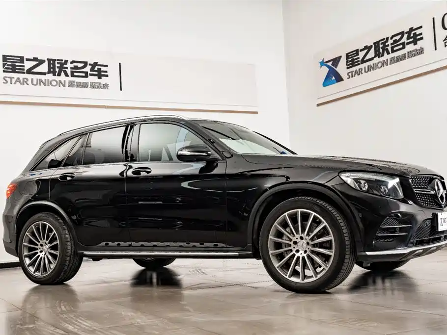 Mercedes-Benz GLC AMG 2017 AMG GLC 43 4MATIC фото 6