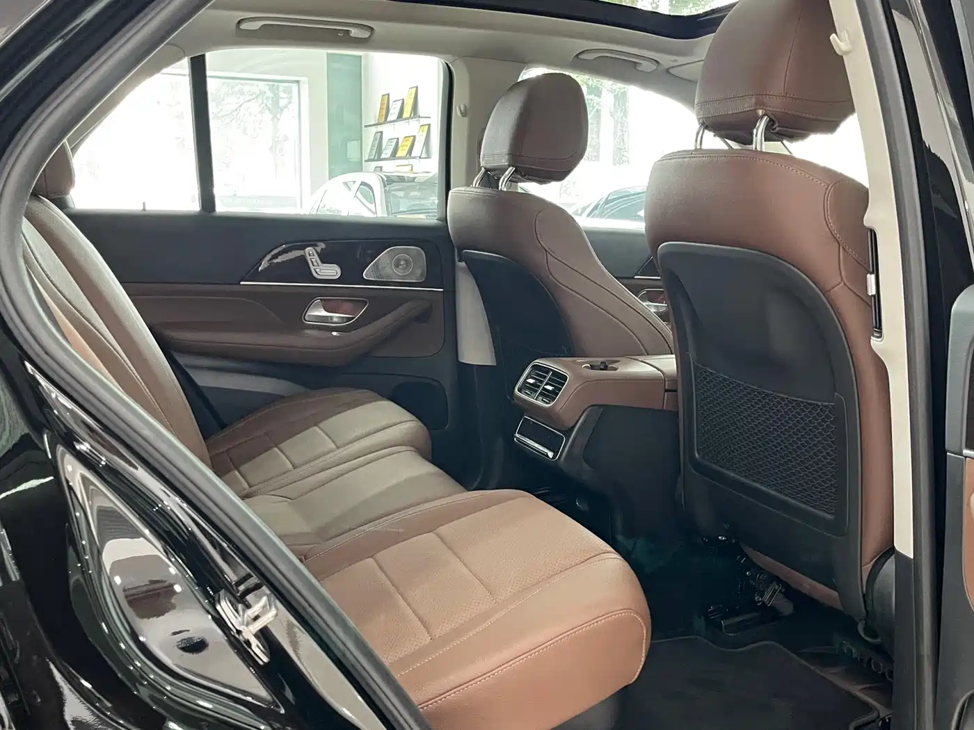 Mercedes-Benz GLE 2025 GLE 350 4MATIC Fashion фото 19