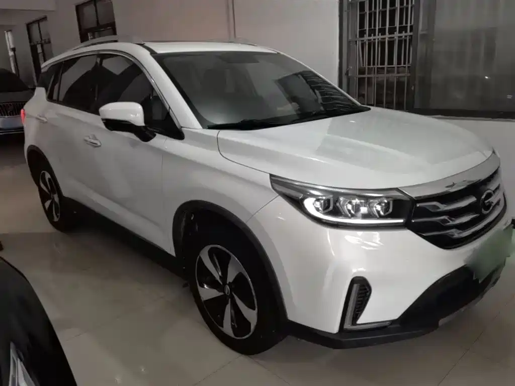 GAC Trumpchi Trumpchi GS4 2019 270T Automatic 2WD Luxury Smart Connect Edition фото 4