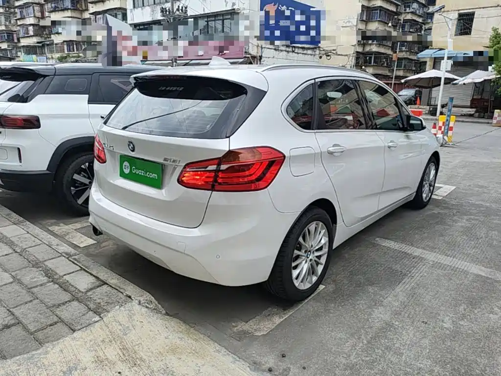 Фото 7 - BMW 2 Series Touring