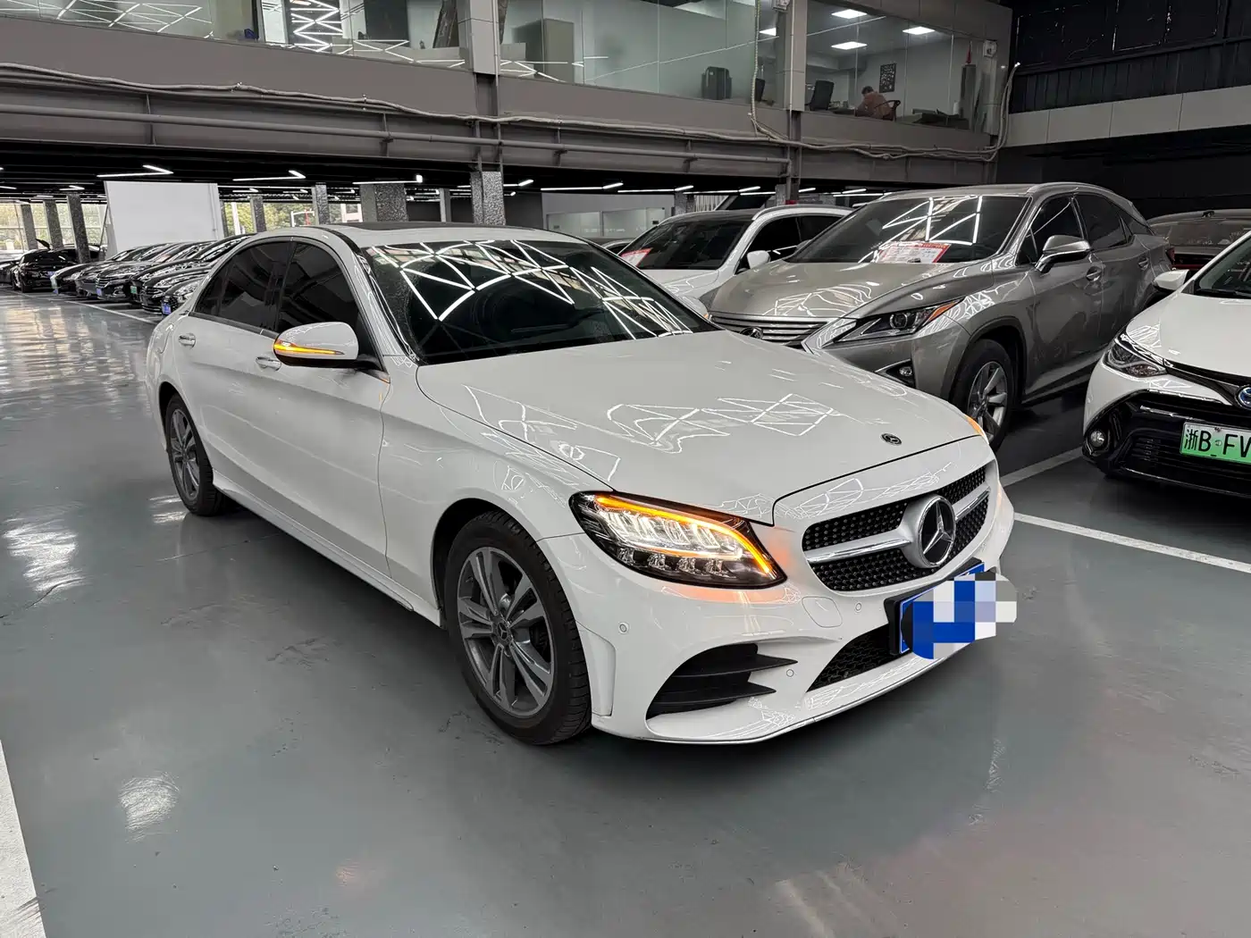Mercedes-Benz C-Class 2020 C 200 L Fashion Sport фото 3