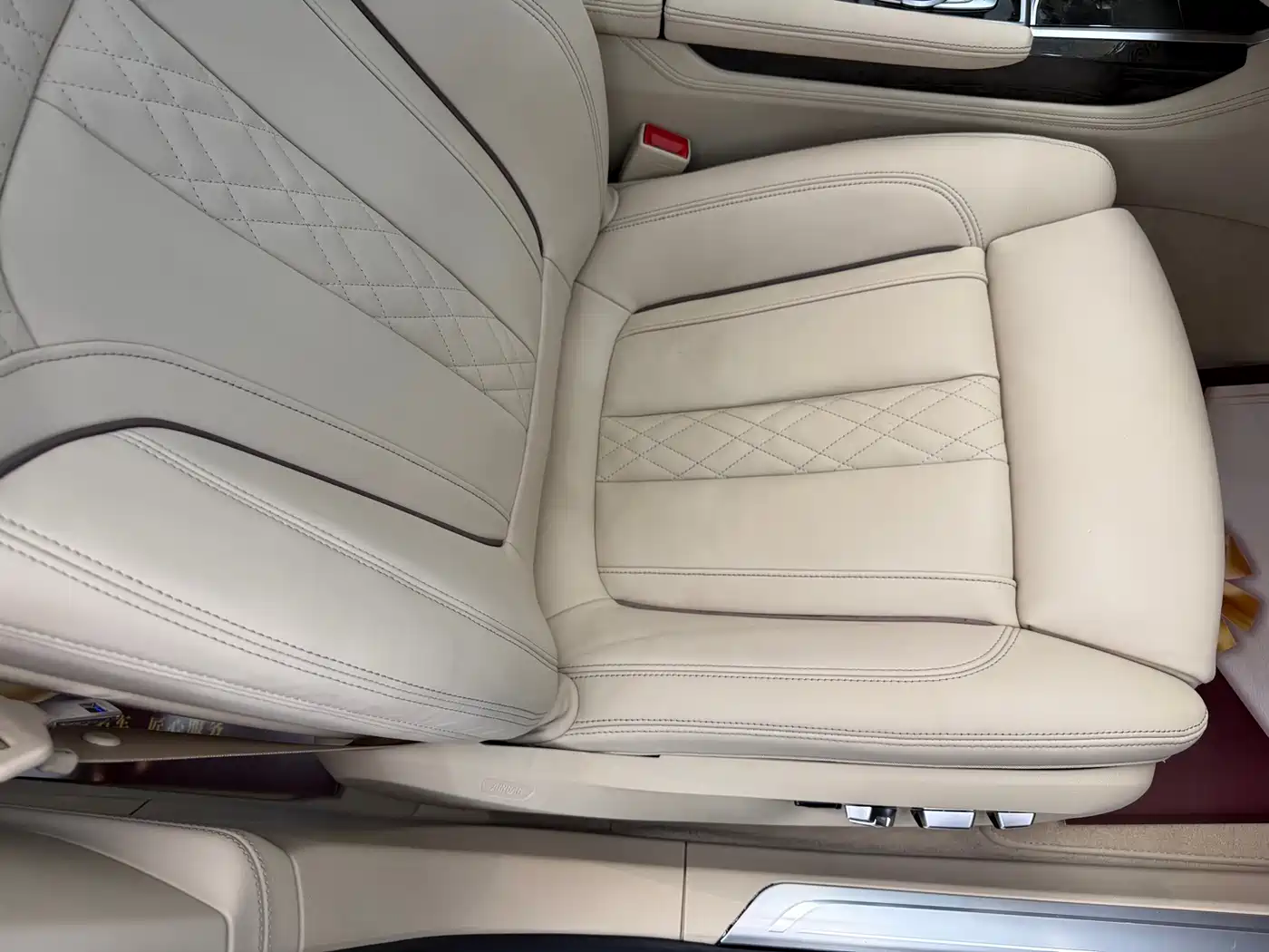 BMW 7 Series, миниатюра 8