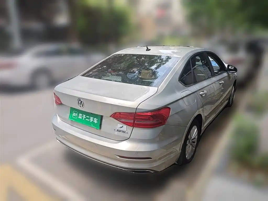 Volkswagen Lavida 2018 1.5L Automatic Comfort Version China V фото 4