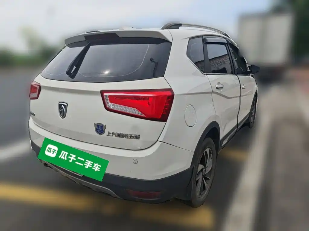 Фото 6 - Baojun 560