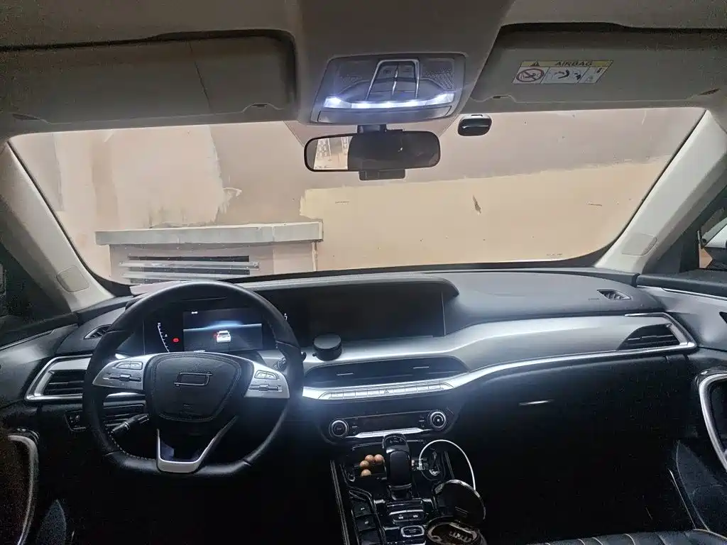 Bestune T77 2023 2023 1.5T Automatic Luxury