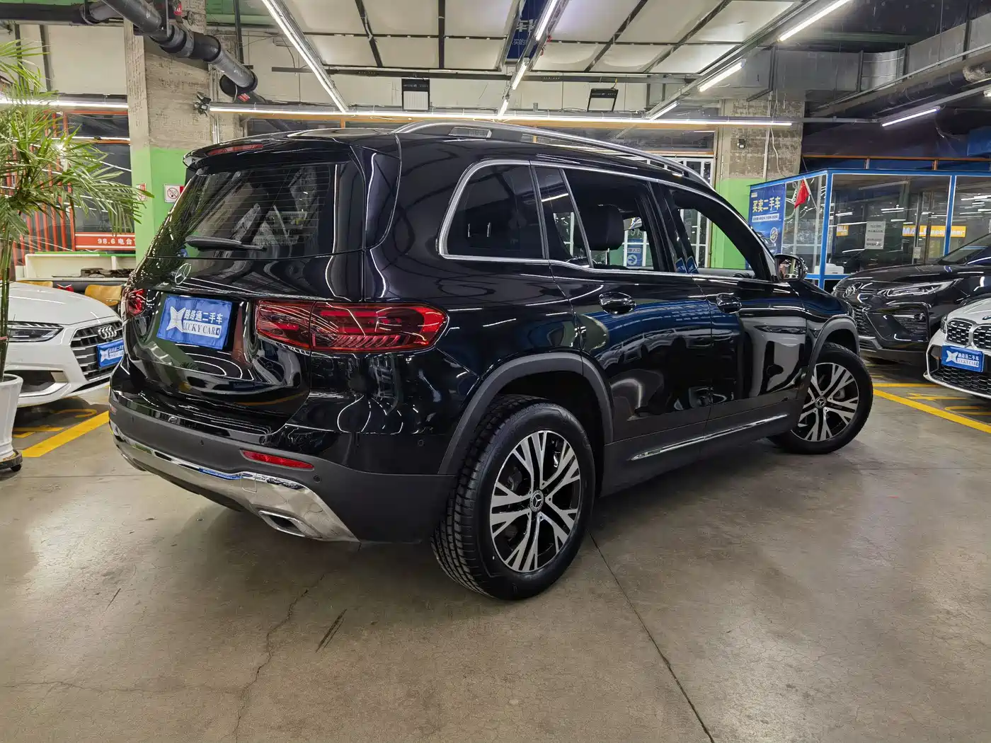 Mercedes-Benz GLB 2024 Facelift GLB 220 Dynamic фото 6