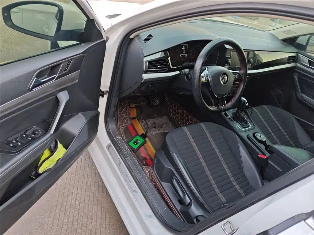 Volkswagen Lavida 2019 280TSI DSG Comfort Edition China VI фото 12