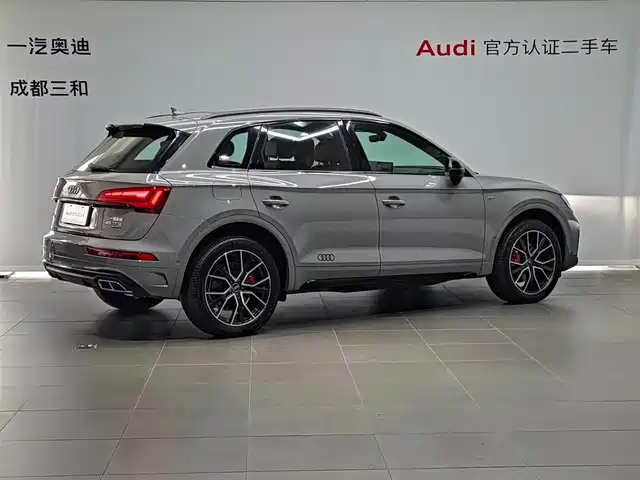 Audi Q5L 2025 45 TFSI Luxury Dynamic — фото 4