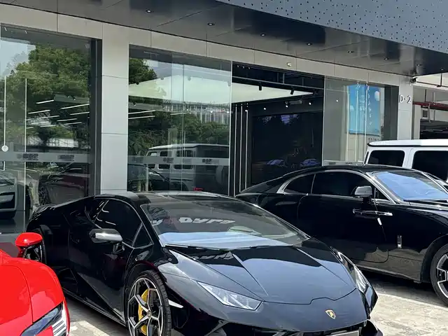 Lamborghini Huracán Huracán EVO RWD
