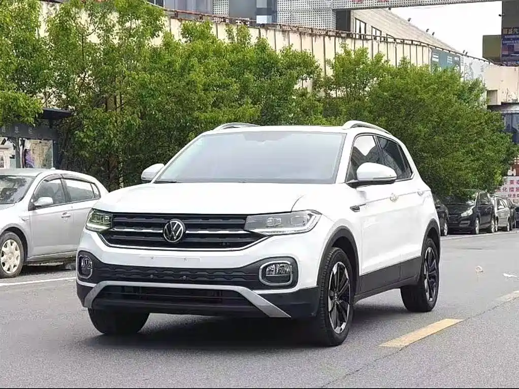 Volkswagen Tanying 2021 1.5L Automatic Smart Connect Edition фото 2