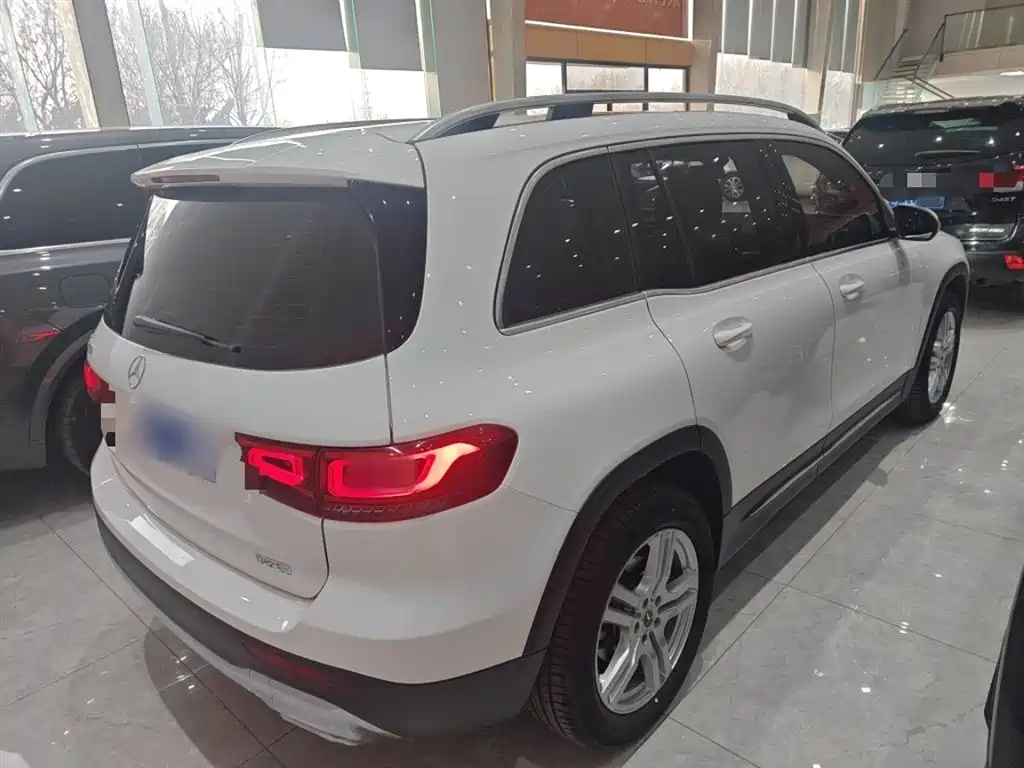 Mercedes-Benz GLB 2023 GLB 200 Dynamic фото 6