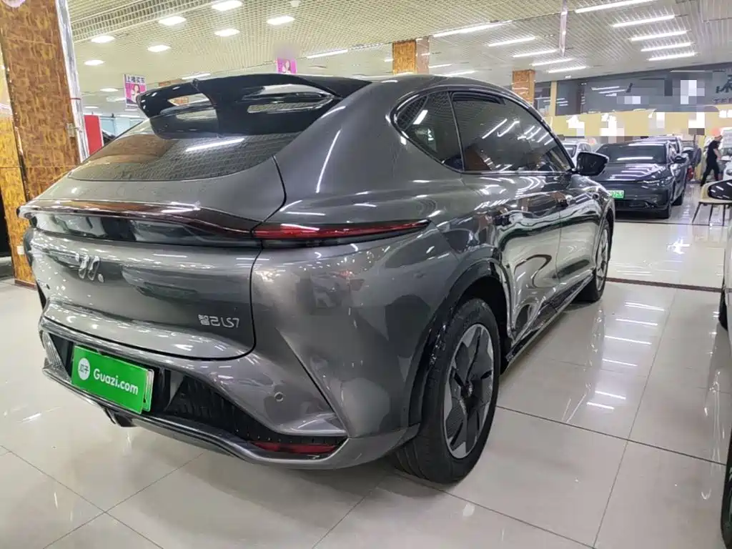 IM Motors IM LS7 2023 2023 Model 90kWh Elite RWD Edition