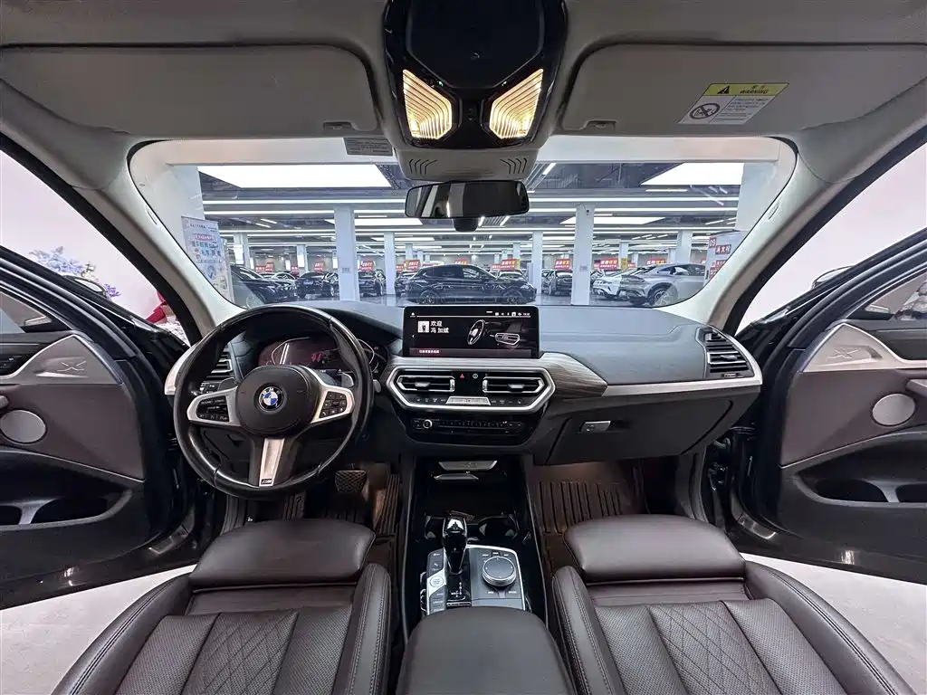 BMW X3 2022 xDrive30i Leading M Night Package фото 7