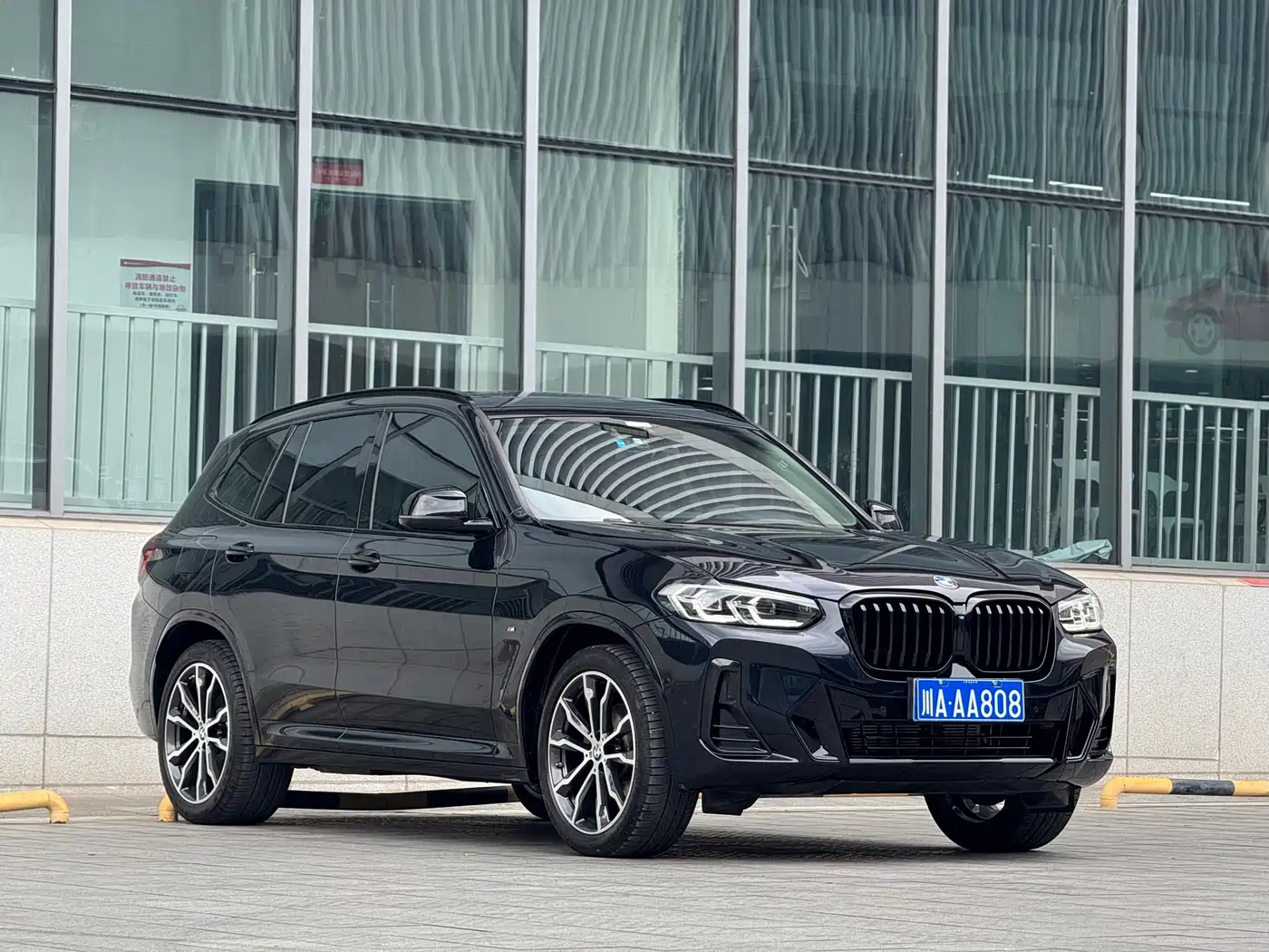 BMW X3 2022 xDrive30i Leading M Night Package