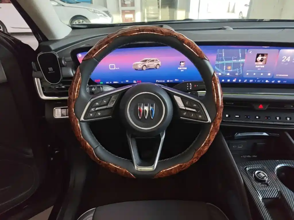 Buick Envision Plus 2026 2026 Envision Plus 28T FWD Base