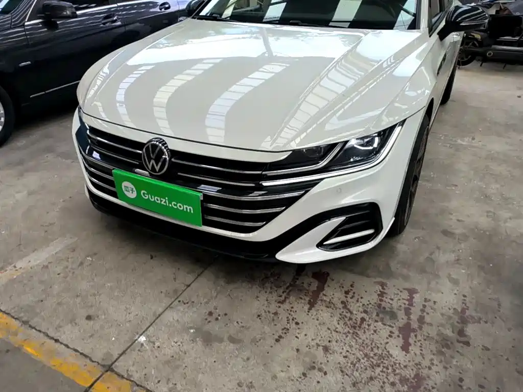 Volkswagen FAW-Volkswagen CC 2021 Shooting Brake 380TSI Hunter Heart Edition фото 24