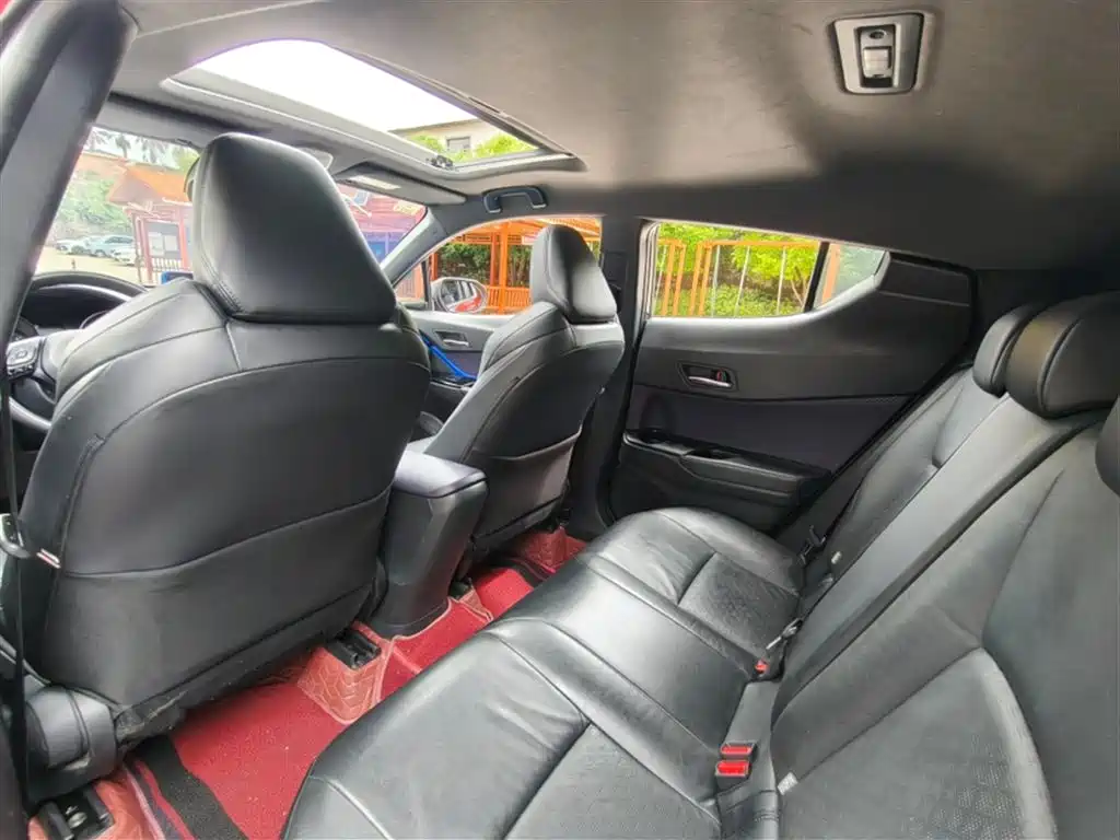 Toyota IZOA 2020 2.0L Yi Chi Edition фото 11
