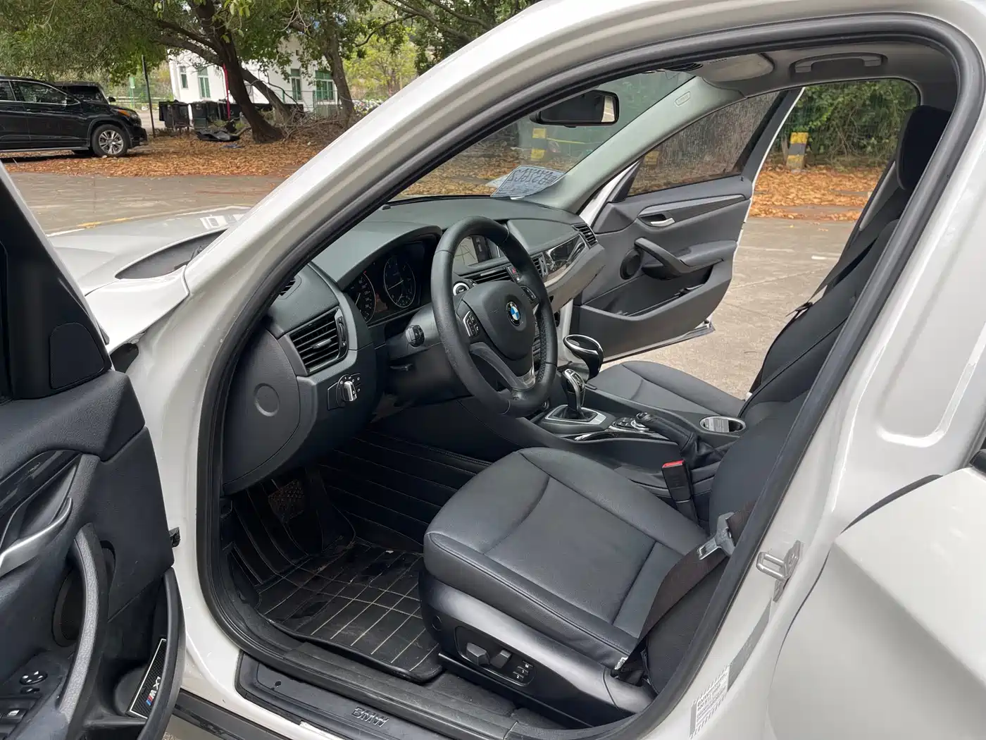 BMW X1 2015 Model sDrive18i Leading Advanced Edition фото 12