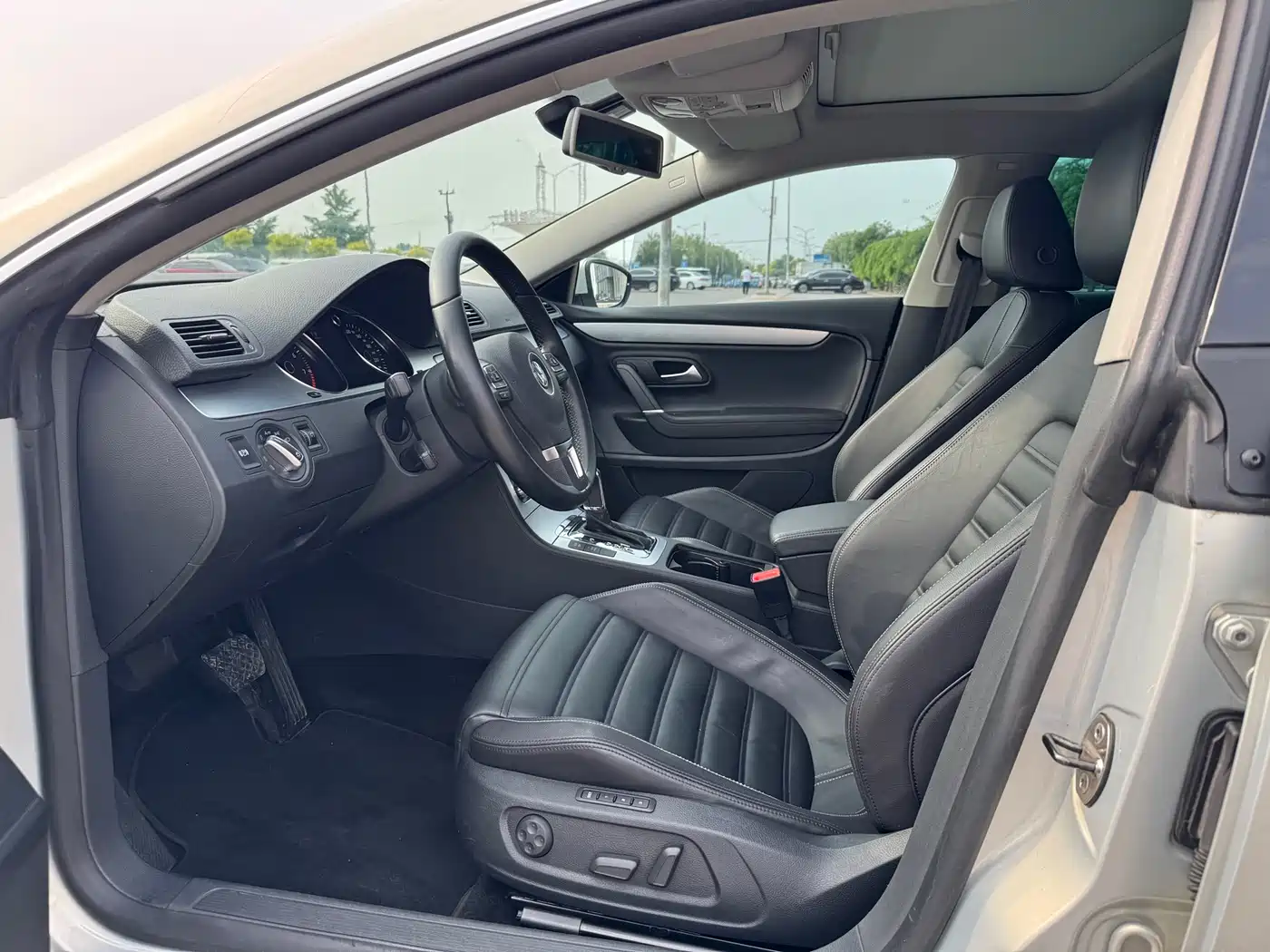 Volkswagen CC 2009 3.6FSI Comfort Edition фото 8