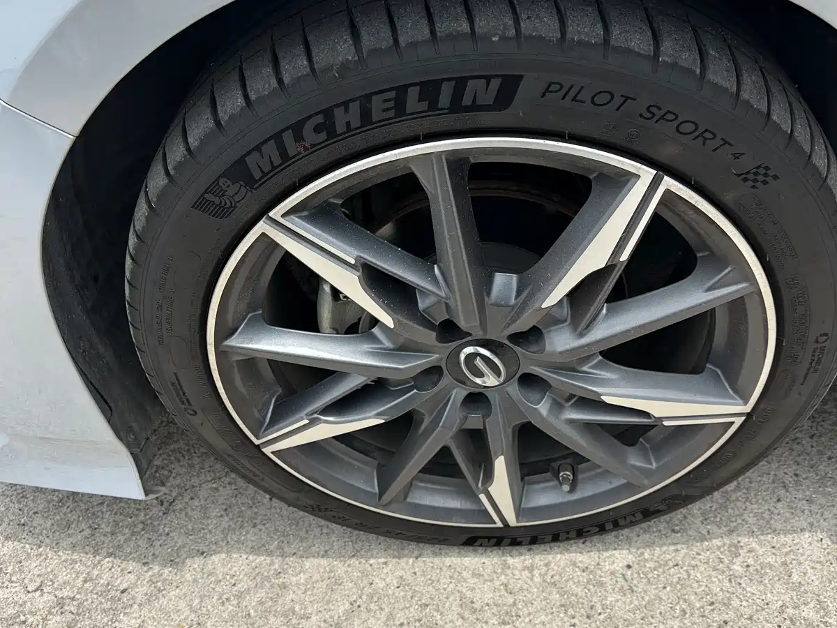 GAC Trumpchi Trumpchi Emkoo 2024 Model 270T DCT Shadow Leopard R-Style Edition фото 9