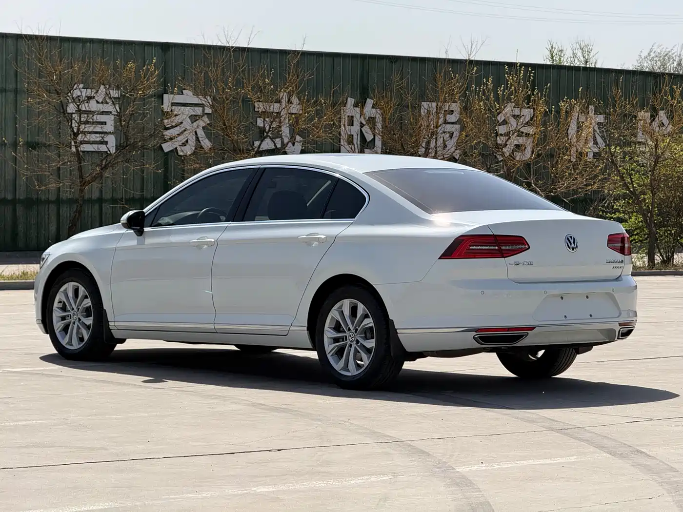 Volkswagen Magotan 2018 330TSI DSG Luxury фото 5