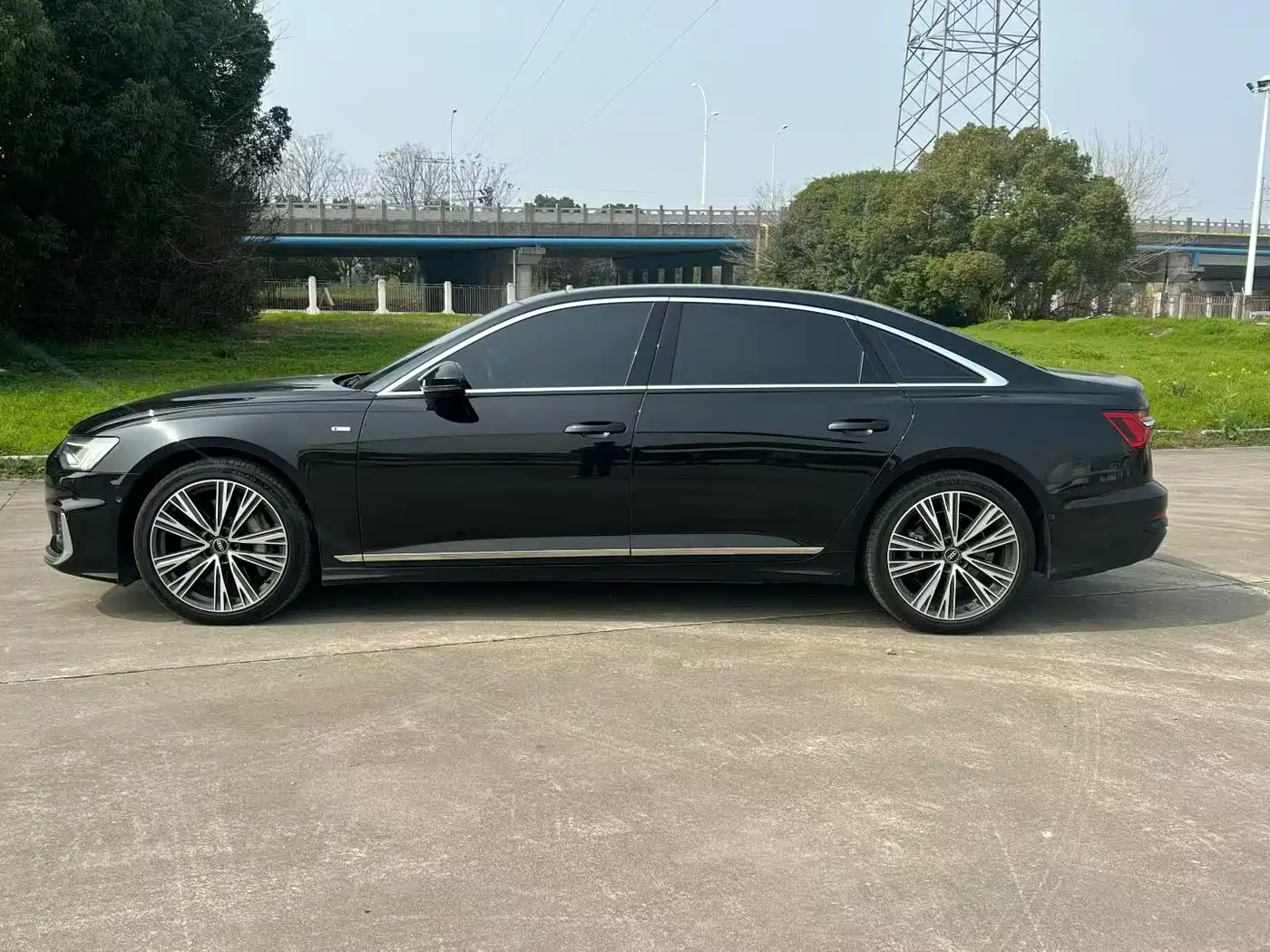 Audi A6L 2021 55 TFSI quattro Premium Dynamic фото 5