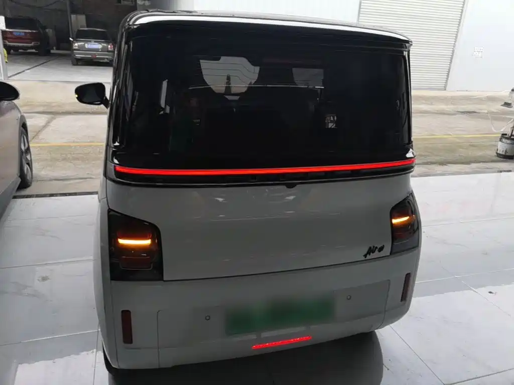 Wuling Motors Wuling Air ev 2023 2023 4-Seat Advanced Edition
