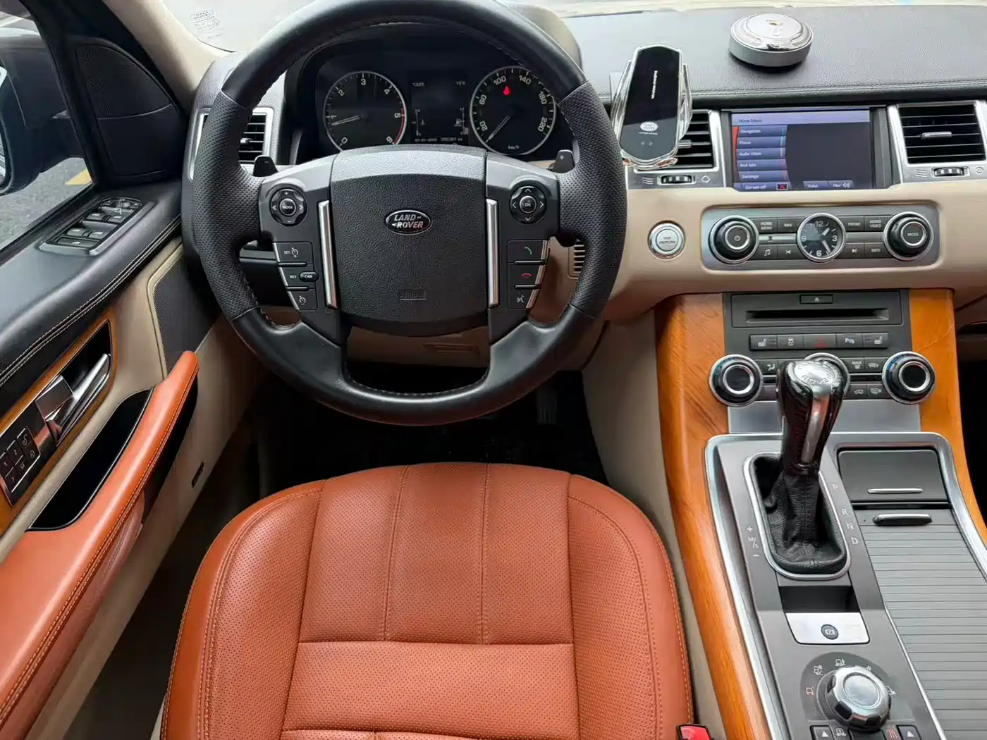 Land Rover Range Rover Sport 2011 3.0 TDV6 Diesel фото 10