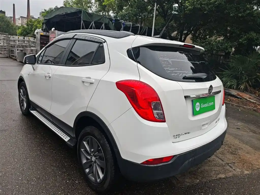 Buick Encore 2018 18T Automatic 2WD Urban Leading фото 5