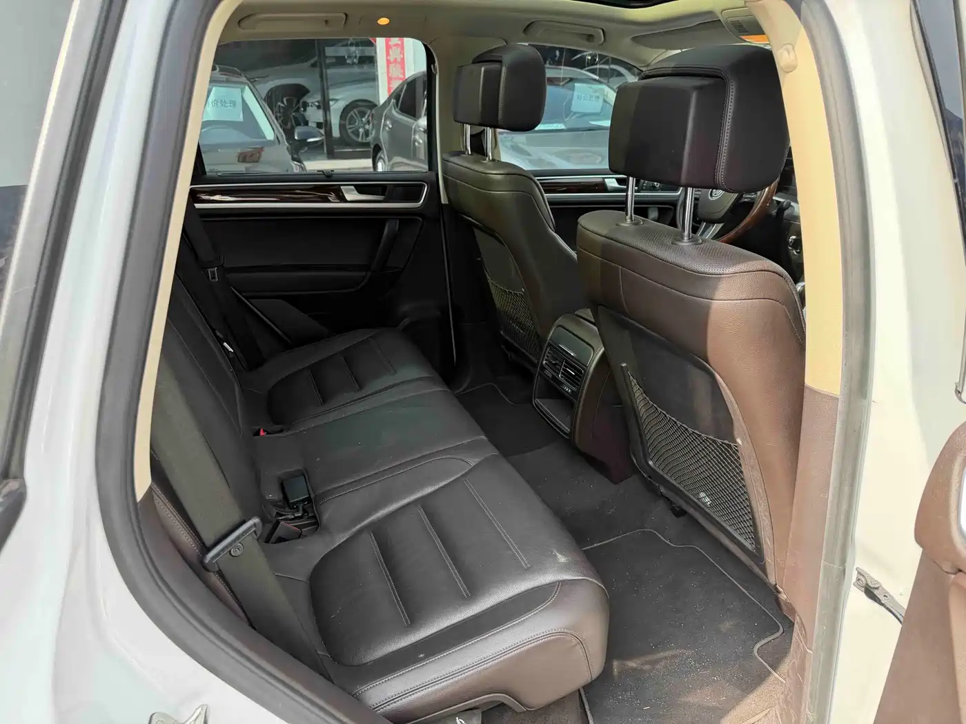 Volkswagen Touareg 2015 3.0TSI Comfort Edition фото 7