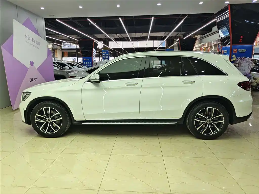 Mercedes-Benz GLC 2020 GLC 300 L 4MATIC Dynamic фото 7