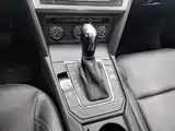 Photo 13 - Volkswagen Lamando