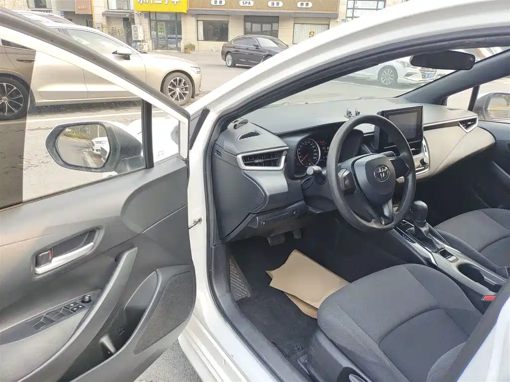 Toyota Levin 2022 TNGA 1.5L CVT Progressive Edition фото 16