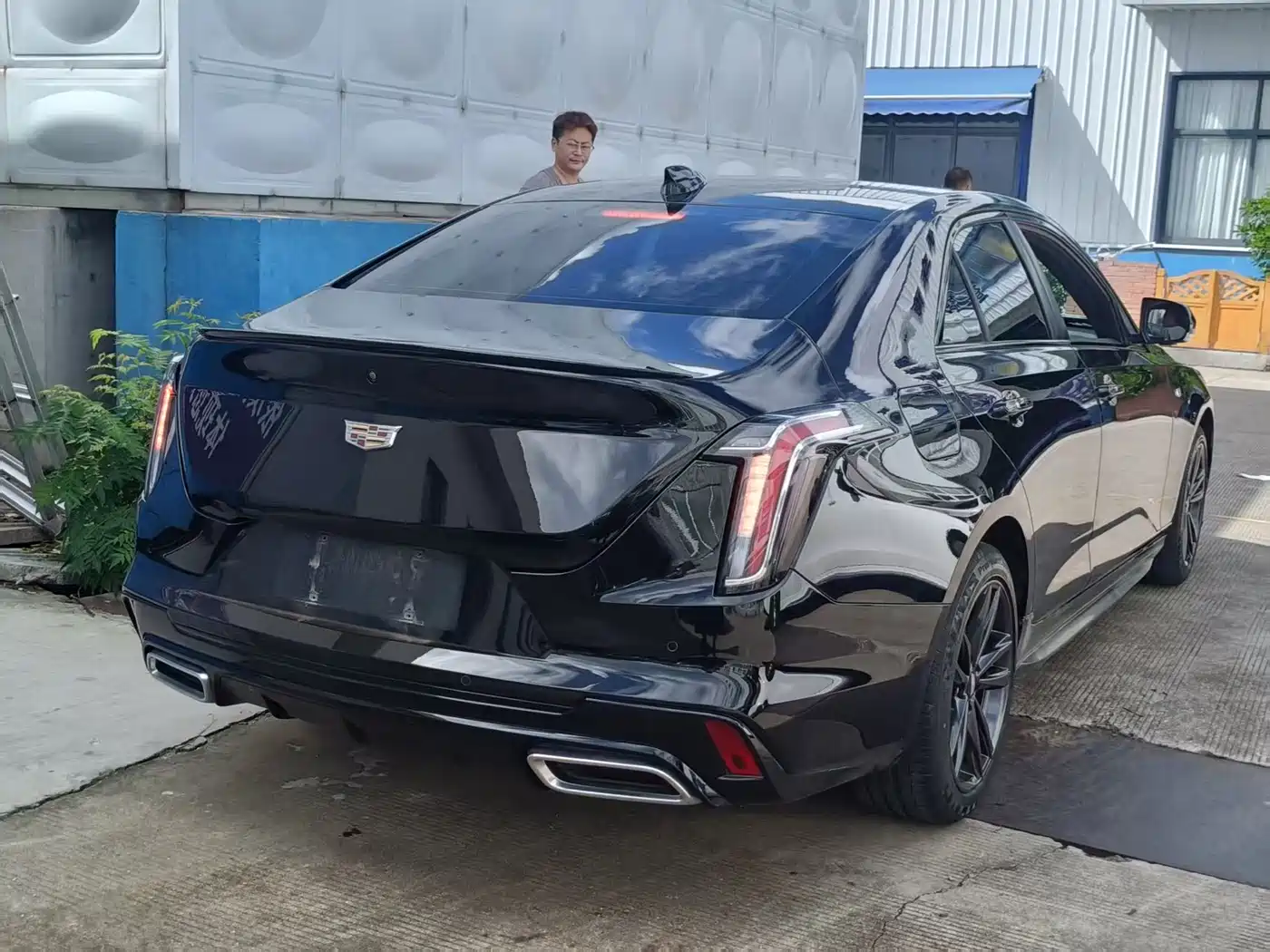 Cadillac CT4 2024 2023 28T Luxury Model